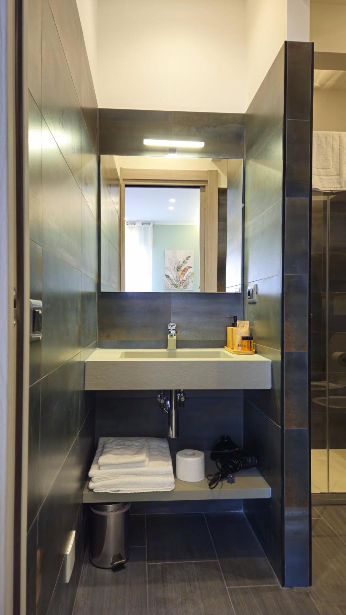 Real Rooms Dalia La Spezia Exterior photo